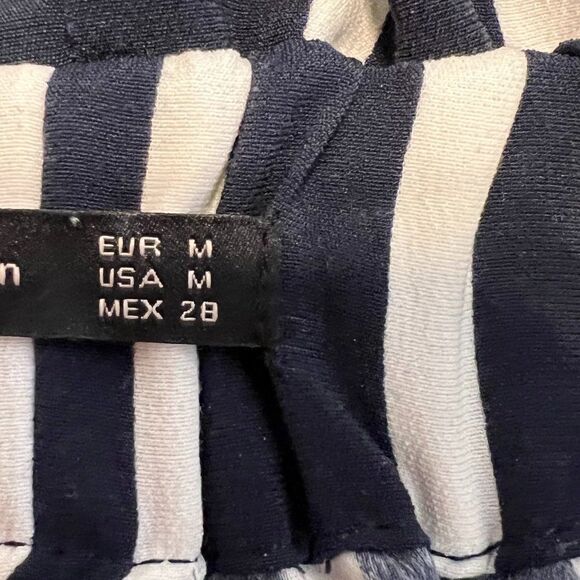 Zara Navy Blue Striped Wide Leg Cropped Pants Size M - Picture 4 of 4
